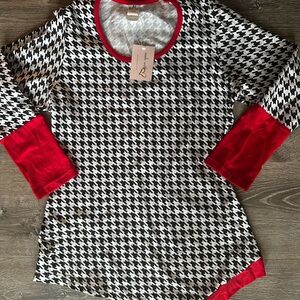 Black and White Houndstooth Top with Red Accents